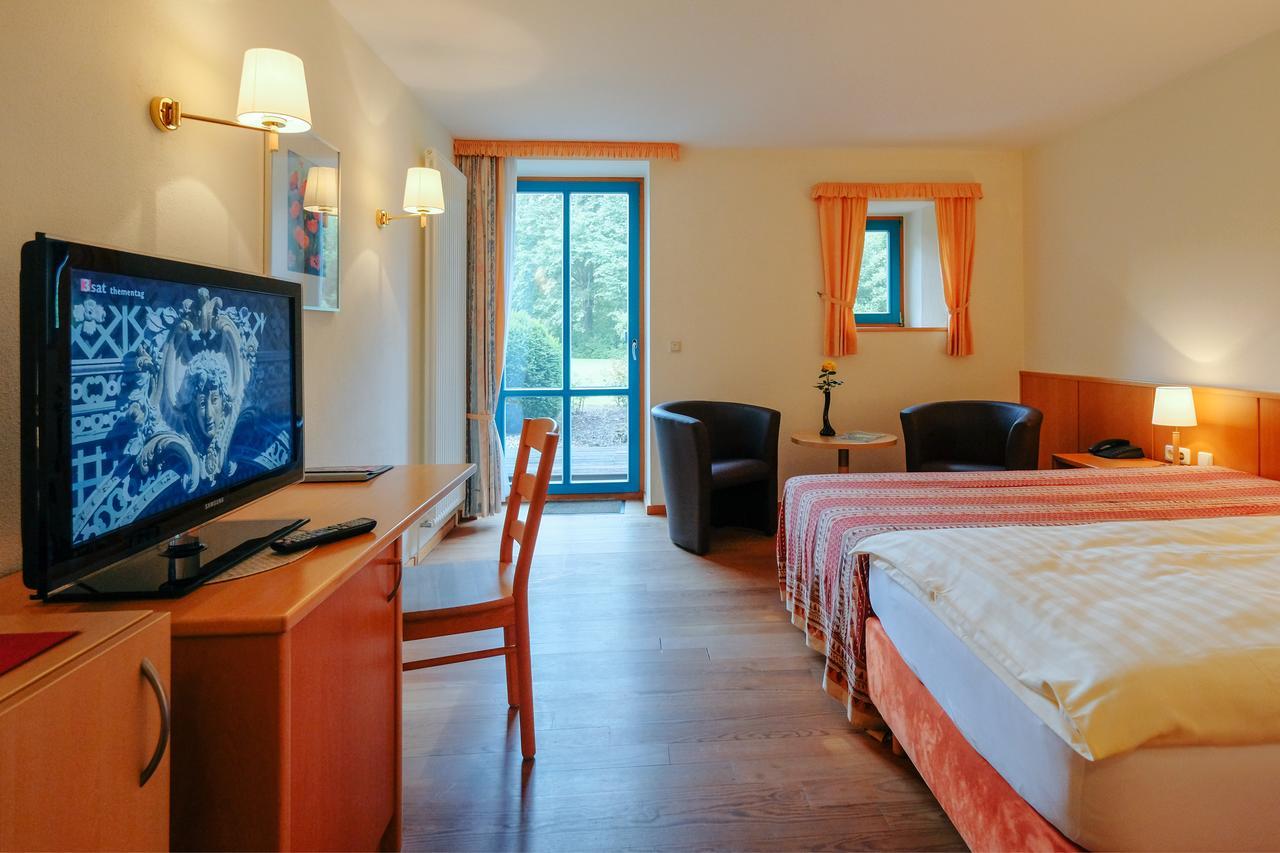 Hanken Hof Gastehaus Muller Gross Oesingen Bagian luar foto